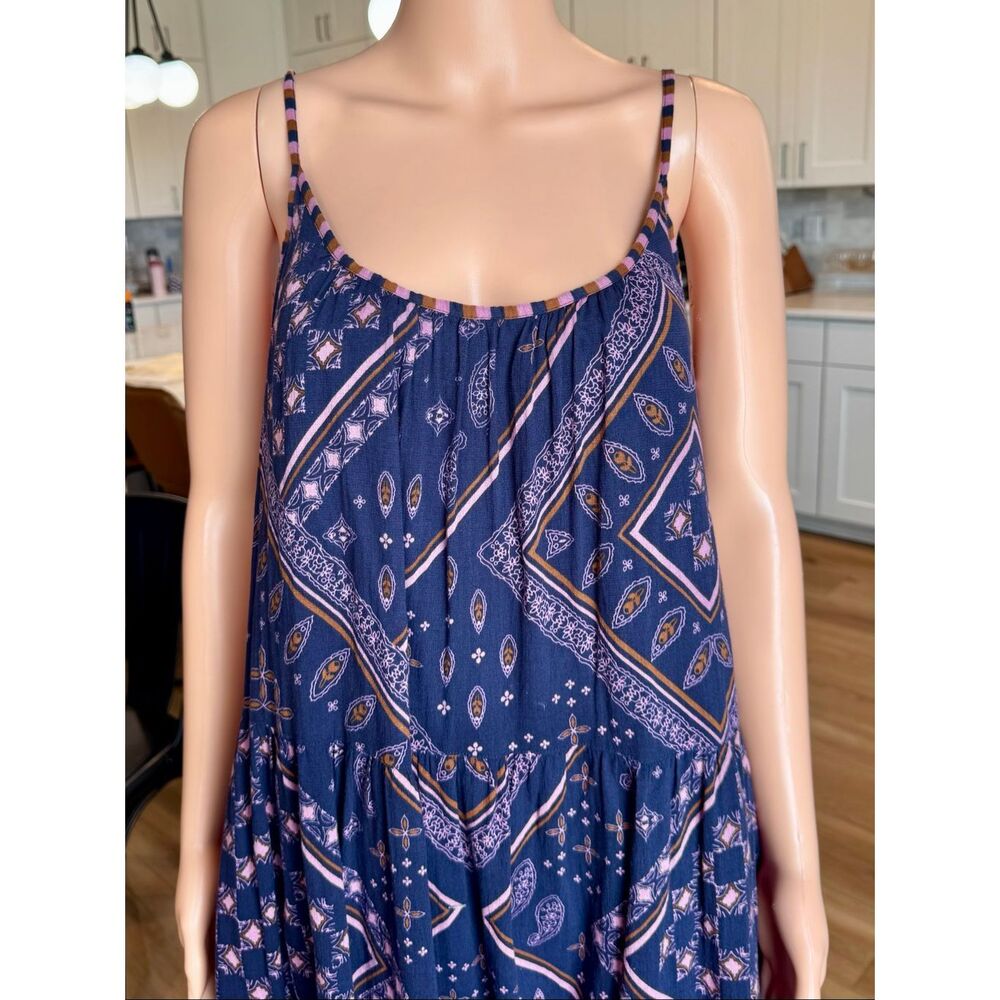Xirena Tierney Dress Southern Bell Navy Floral Boho Summer Vacation Midi Medium - Picture 3 of 6